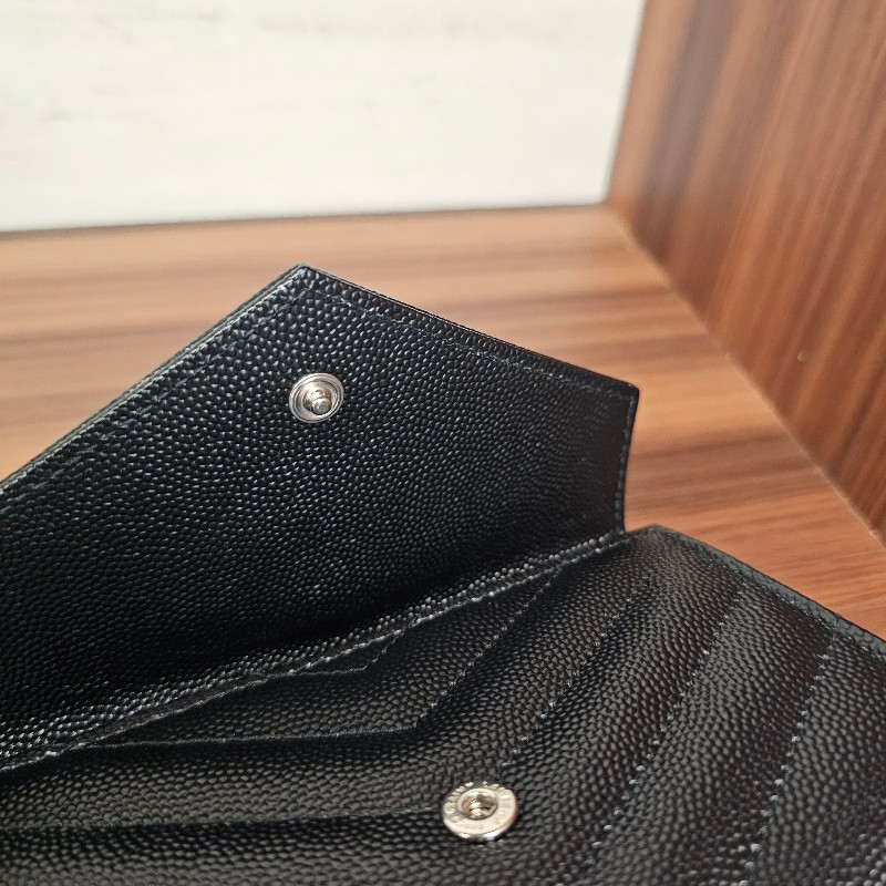 [品項極新🥰] YSL黑荔枝皮銀釦信封零錢卡包-9