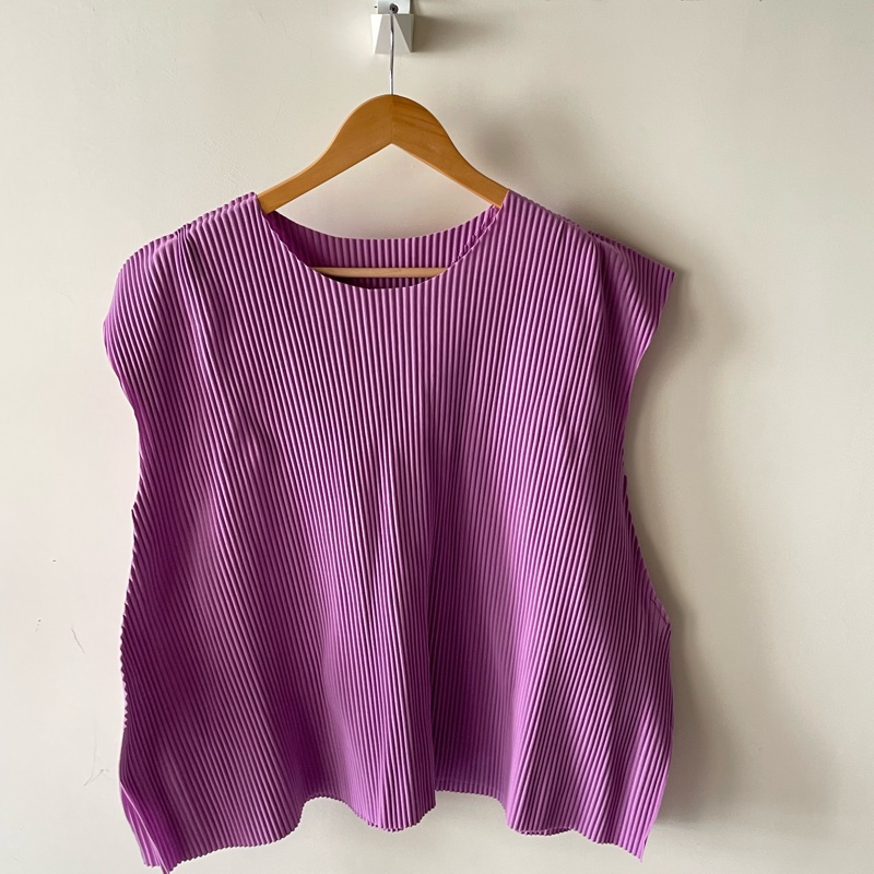 ▪️富貴選物FUGUEI▪️三宅一生ME 薰衣草紫造型背心-0