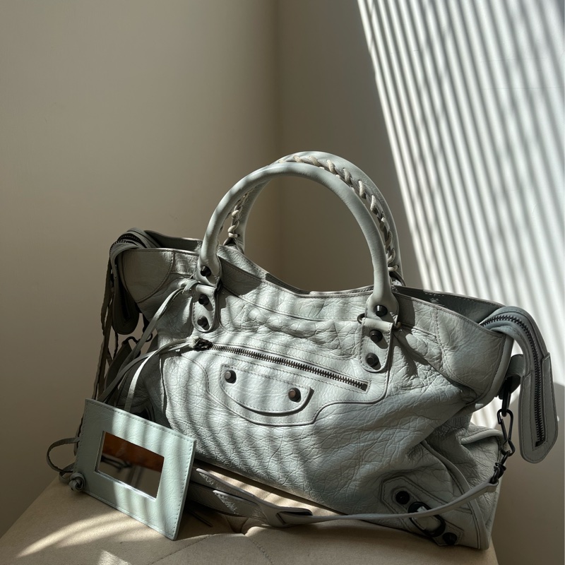 🏷️ Balenciaga 寶寶藍機車包-6