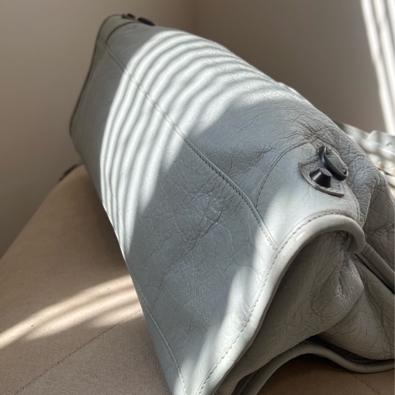 🏷️ Balenciaga 寶寶藍機車包-17