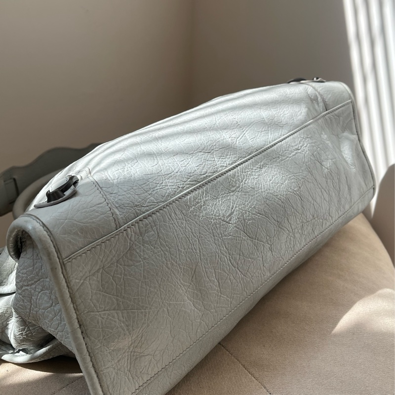 🏷️ Balenciaga 寶寶藍機車包-19