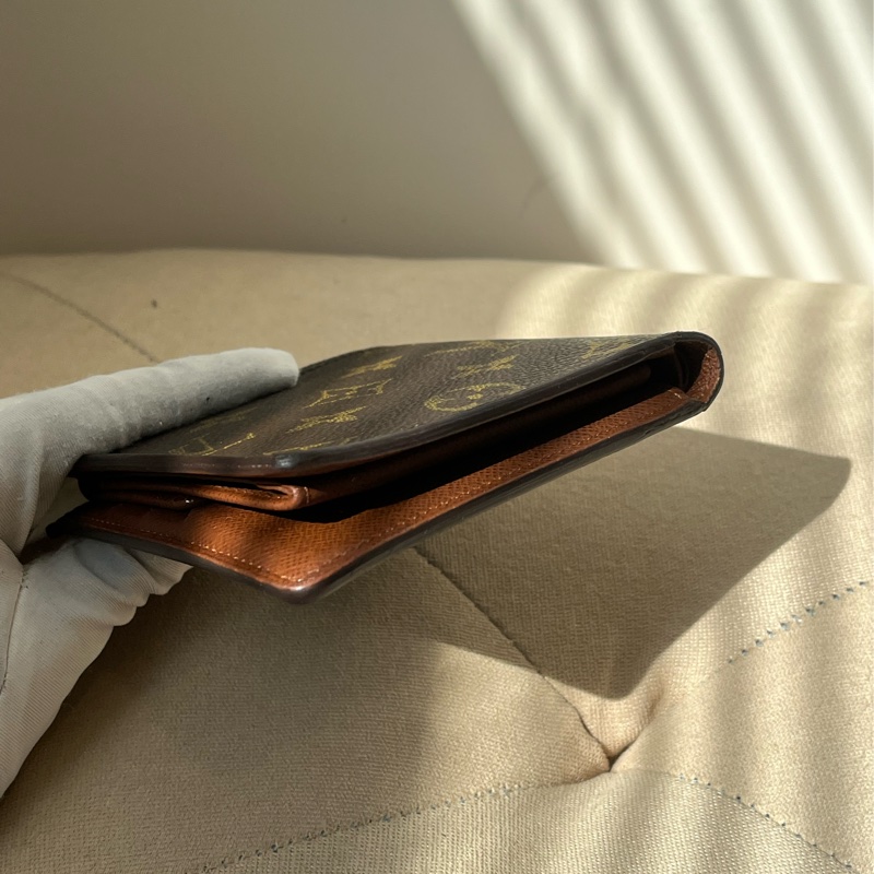 🏷️ Louis Vuitton 短夾-4