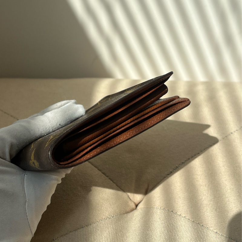 🏷️ Louis Vuitton 短夾-7