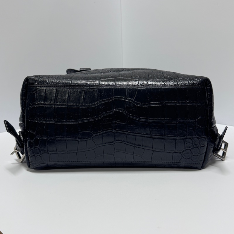 （超級新✨） YSL 聖羅蘭 鱷魚紋後背包🎒 專櫃12萬！-5