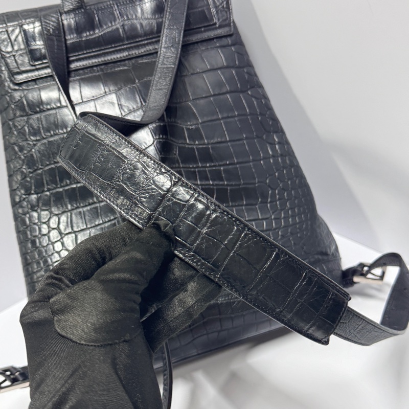 （超級新✨） YSL 聖羅蘭 鱷魚紋後背包🎒 專櫃12萬！-20