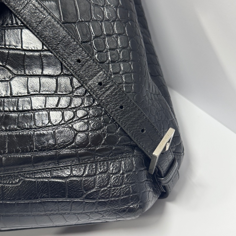 （超級新✨） YSL 聖羅蘭 鱷魚紋後背包🎒 專櫃12萬！-21