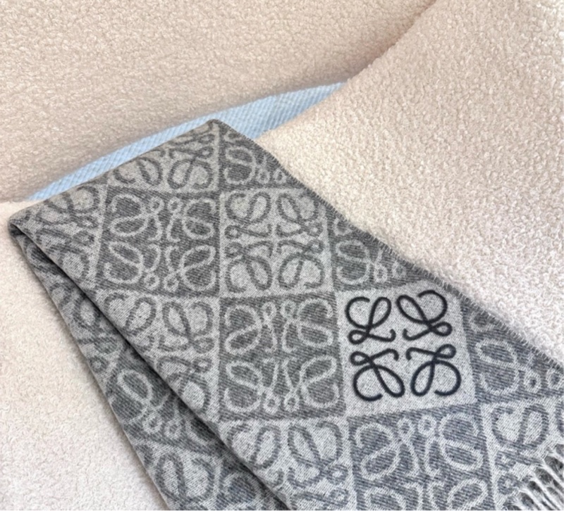 【全🆕】 LOEWE Anagram scarf 羊絨羊毛圍巾 淺灰色-1