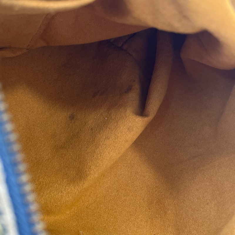 🏷️ Louis Vuitton 丹寧帆布包-21