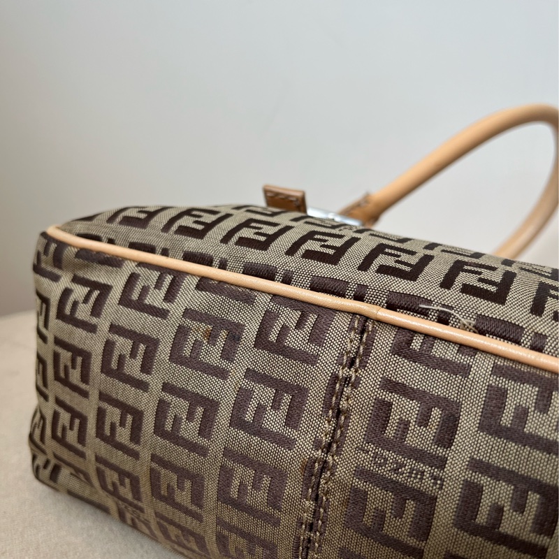 🏷️ Fendi 手提包-6