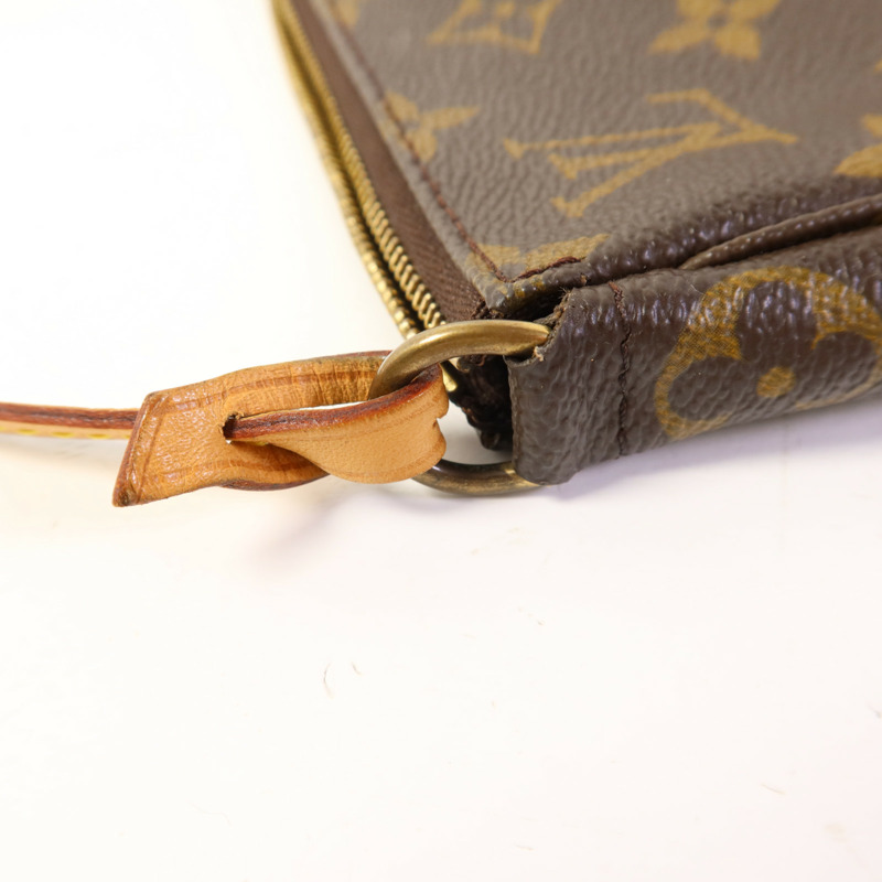 LOUIS VUITTON Monogram Pochette Accessoires金扣手挽袋棕色-8