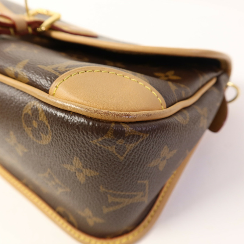 LOUIS VUITTON Monogram Diane金扣手挽肩背兩用袋-12