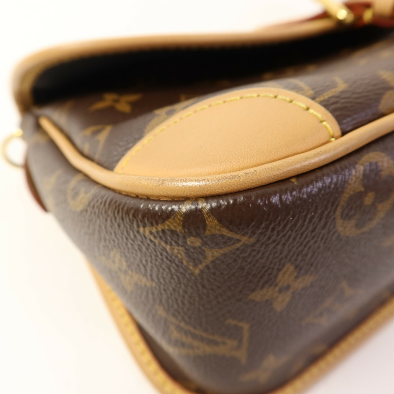 LOUIS VUITTON Monogram Diane金扣手挽肩背兩用袋-13