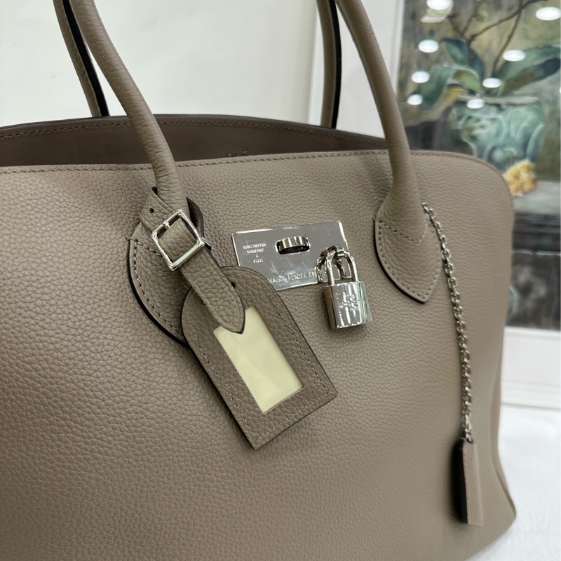 LV/路易威登 大象灰牛皮大號milla手提單背包 晶片-5