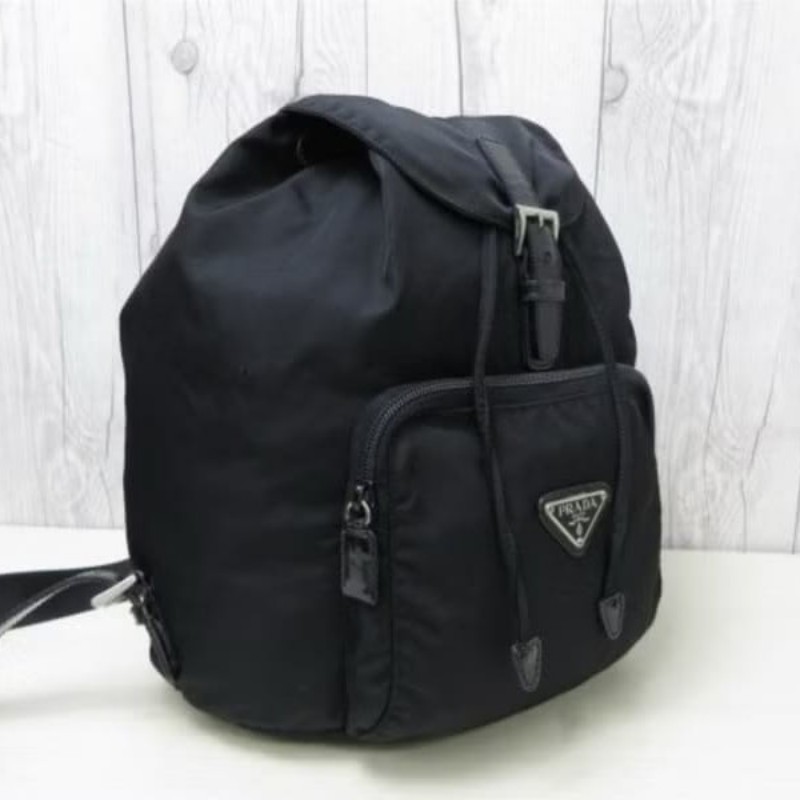 【LA LUNE】絕版古董品 Prada黑色銀標尼龍雙肩包 後背包 背囊 中古包 二手包-1