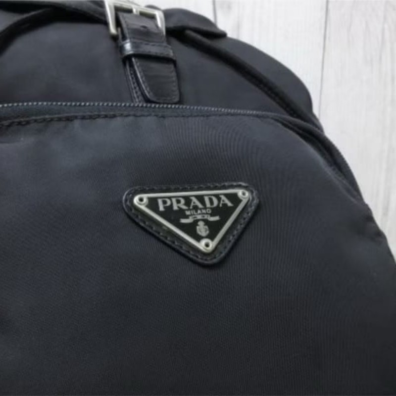 【LA LUNE】絕版古董品 Prada黑色銀標尼龍雙肩包 後背包 背囊 中古包 二手包-8