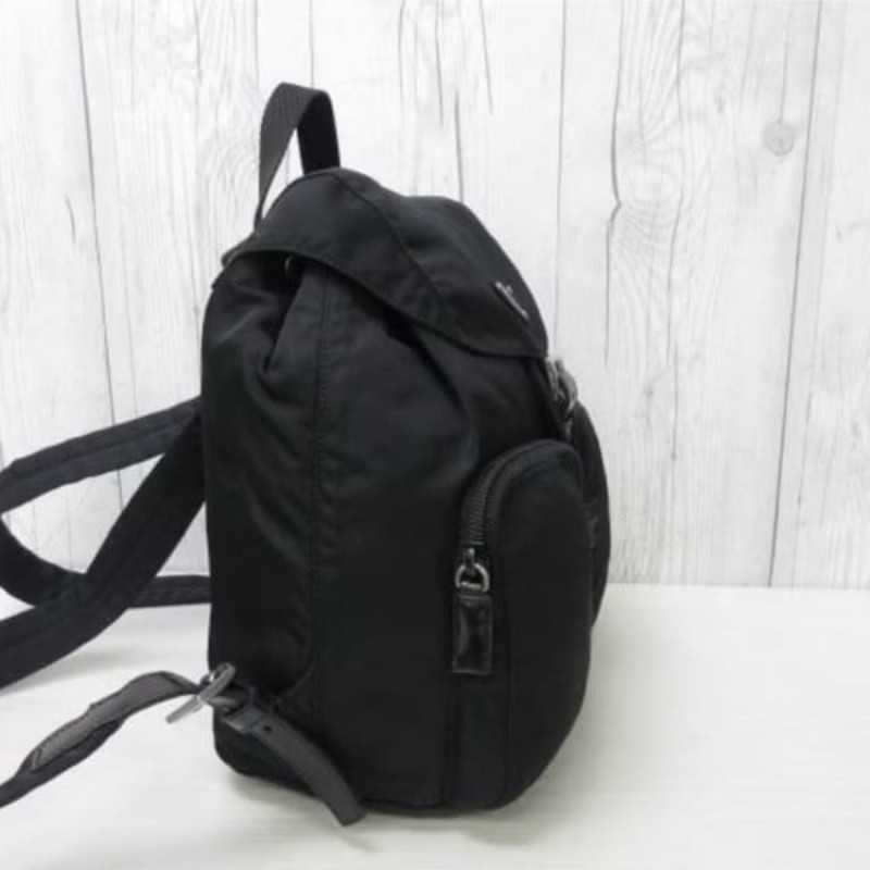 【LA LUNE】絕版古董品 Prada黑色銀標尼龍雙肩包 後背包 背囊 中古包 二手包-4