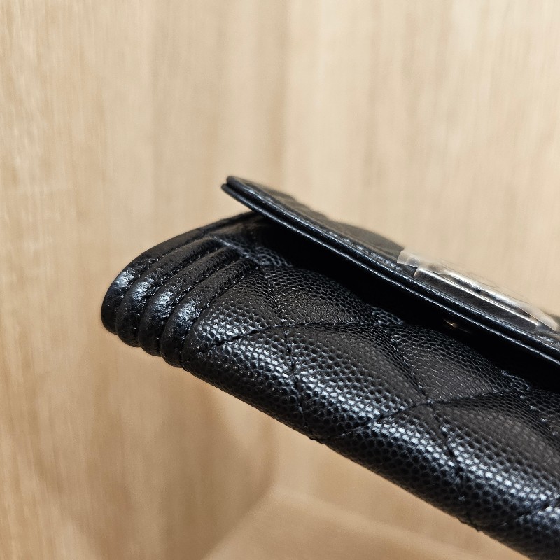 [品項極新❣️] Chanel黑荔枝皮霧銀釦Boy零錢卡包-4