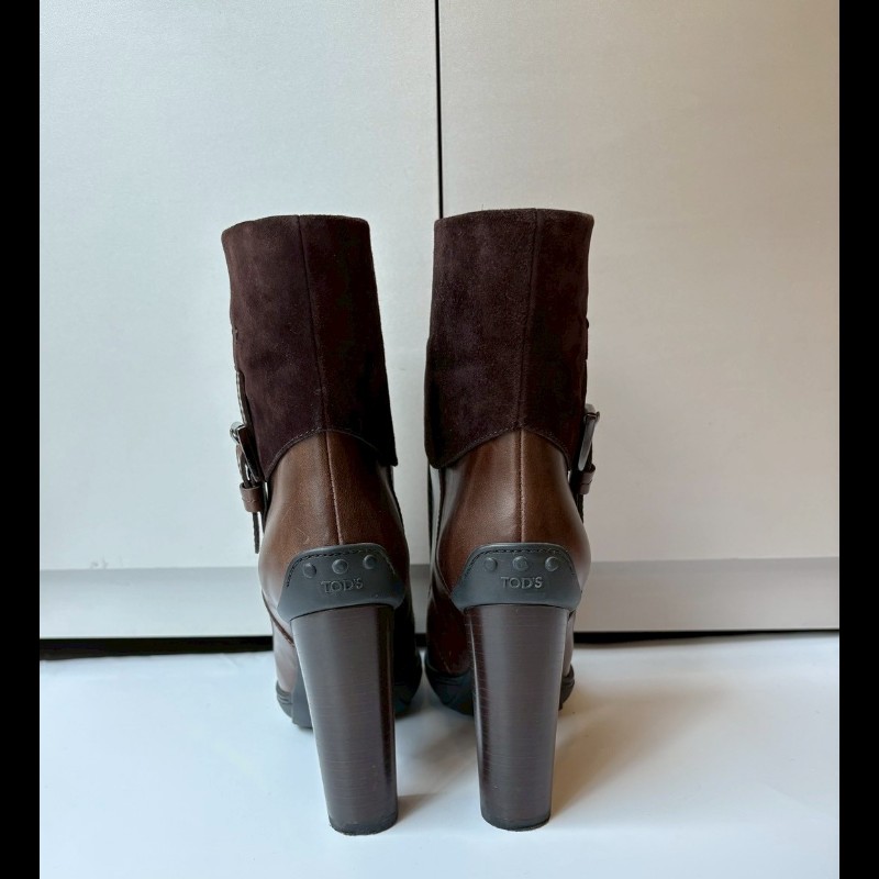 Tod's 深咖加麂皮厚跟短靴-4