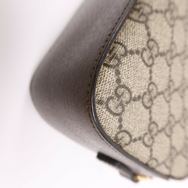 GUCCI 塗層帆布Supreme Messenger金扣肩背袋-6