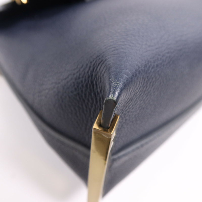 Chloe 牛皮皮革Clare金扣肩背袋-5