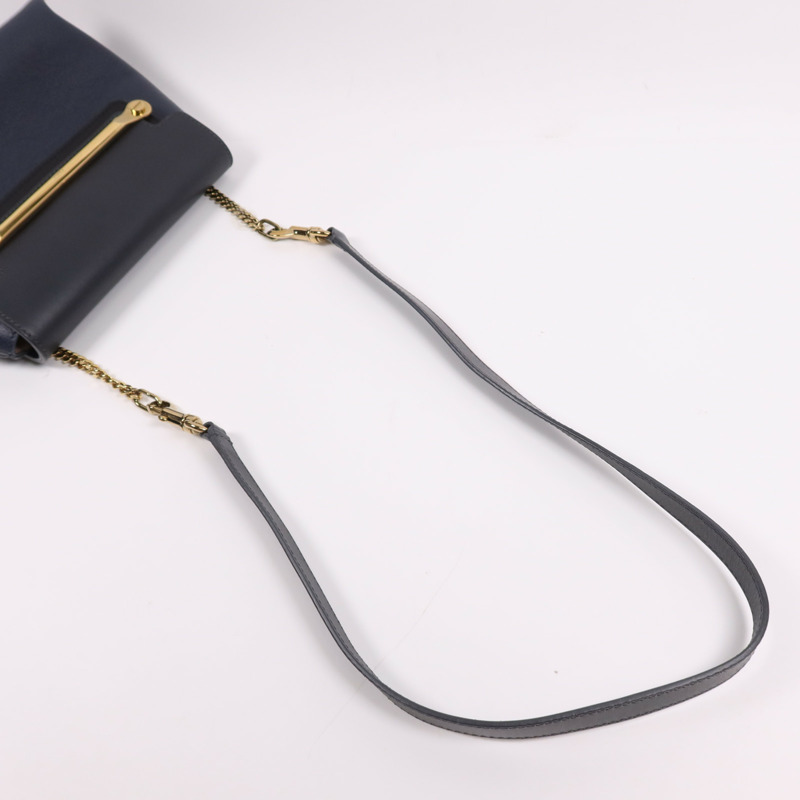 Chloe 牛皮皮革Clare金扣肩背袋-16