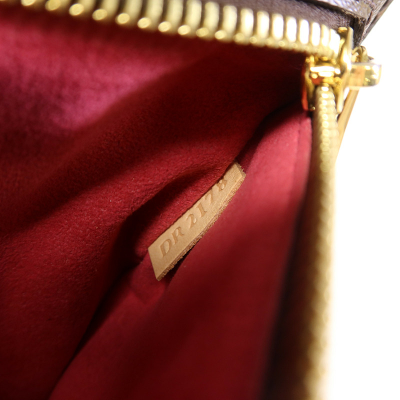 LOUIS VUITTON Monogram Patches Pochette Metis金扣手挽肩背兩用袋棕色-16