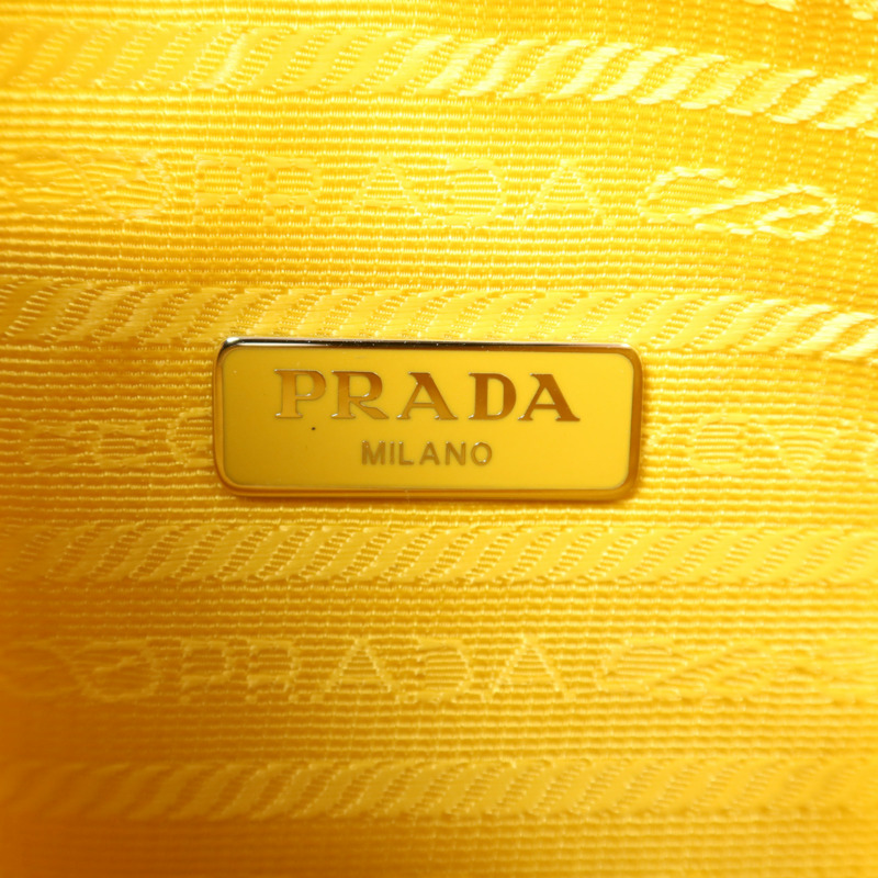 PRADA 尼龍Re-Edition 2000銀扣手挽袋-6