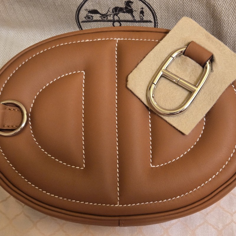 Hermes in the loop belt bag-3