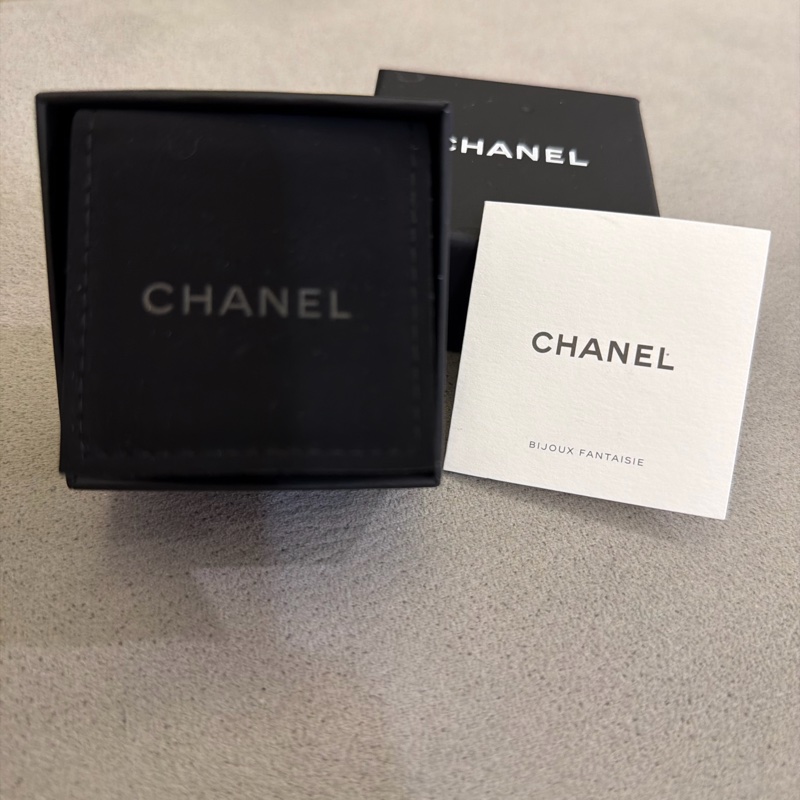 香奈兒時尚耳環-5