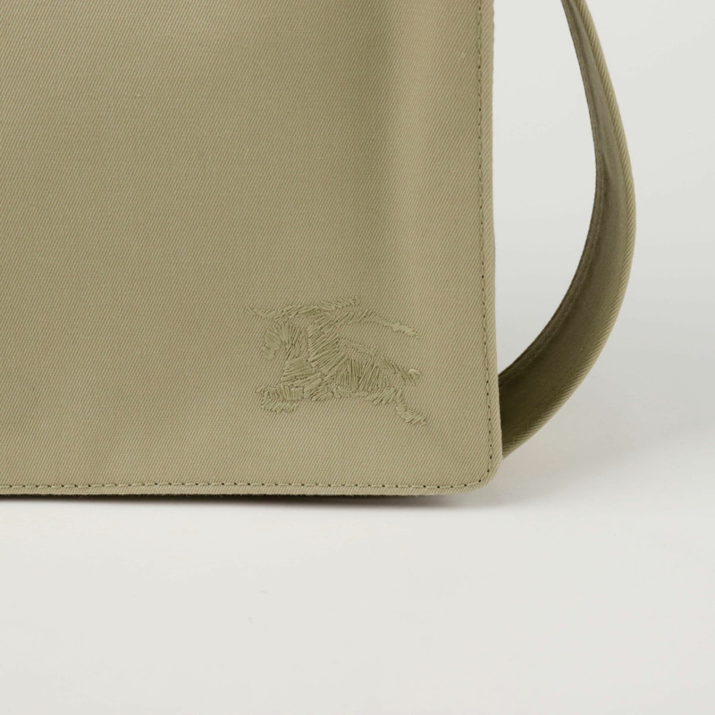 【包稅】BURBERRY 8077398 風衣肩斜背包-1