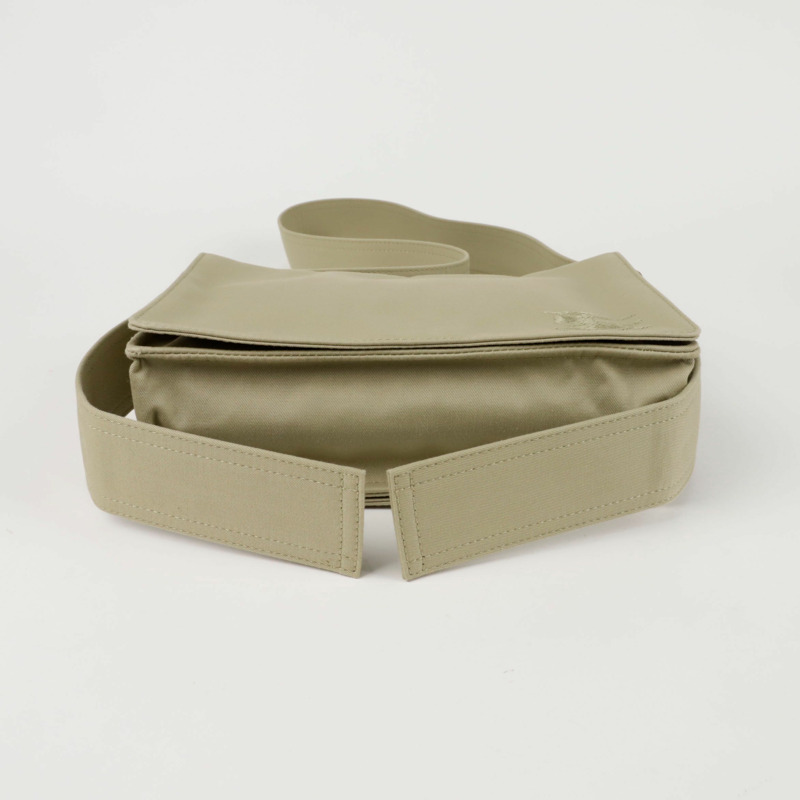 【包稅】BURBERRY 8077398 風衣肩斜背包-5