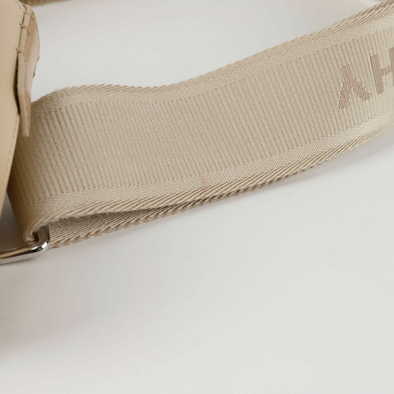 GIVENCHY Antigona U 小號斜背包-6