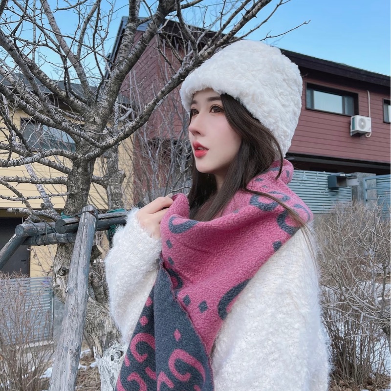 ෆ Gucci灰粉色雙面圍巾-0