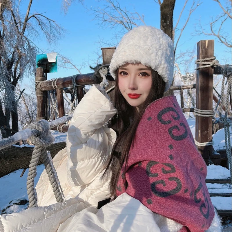 ෆ Gucci灰粉色雙面圍巾-2