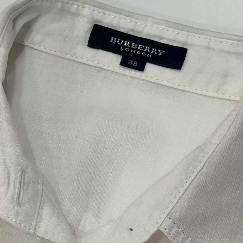 Burberry 倫敦 反褶格紋麻料戰馬襯衫-8
