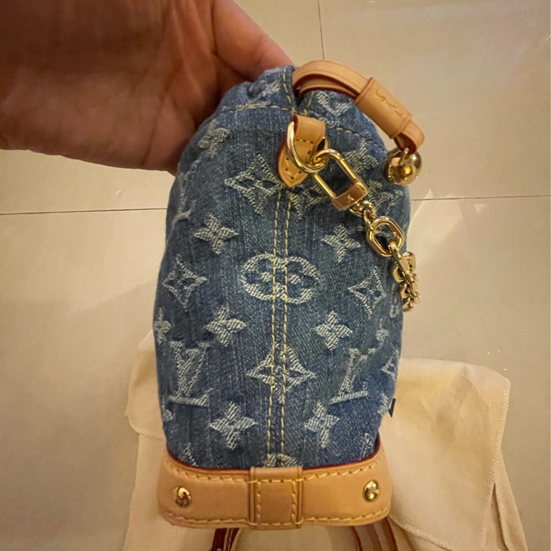 Louis Vuitton 深藍牛仔水桶包-1