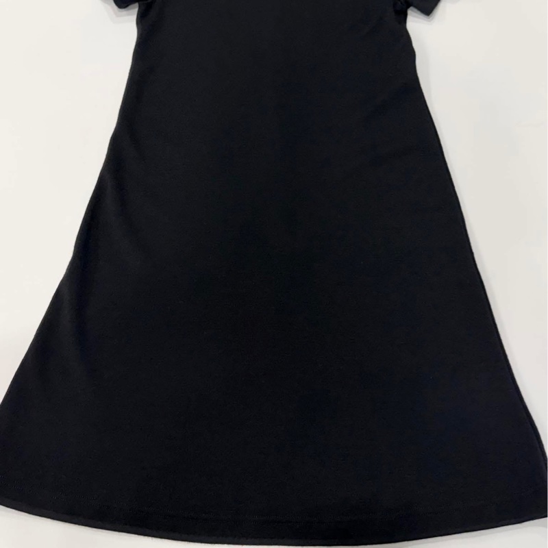 Burberry 倫敦 簡約高領肩扣毛料洋裝 黑-4