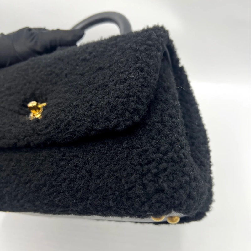 香奈兒Chanel coco handle24小號 黑色毛毛金釦限量鏈條小包 handle 極新-5