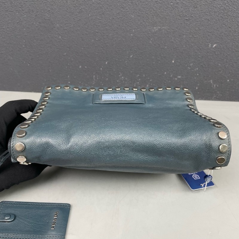Prada 霧霾藍全皮鉚釘 肩背包斜背包-5