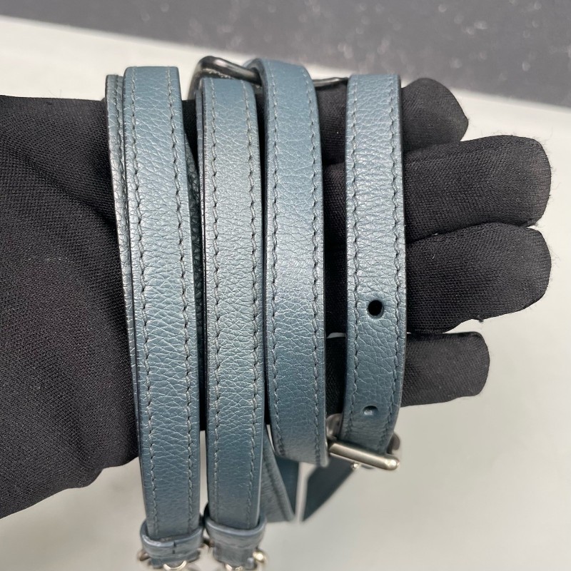 Prada 霧霾藍全皮鉚釘 肩背包斜背包-24