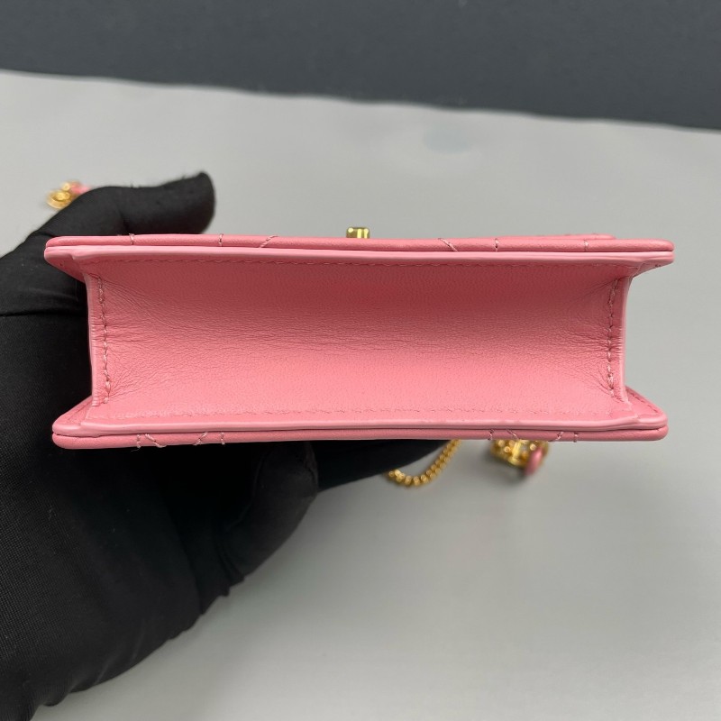 Dior 粉色全皮金扣miss Caro超迷你鏈條包-12