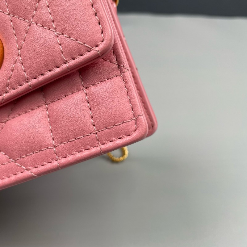 Dior 粉色全皮金扣miss Caro超迷你鏈條包-20