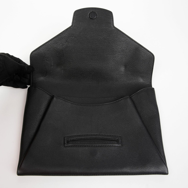 GIVENCHY Antigona 中型信封式手拿包 BB05227012-7