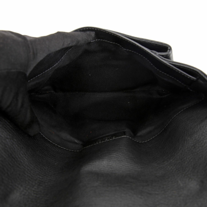 GIVENCHY Antigona 中型信封式手拿包 BB05227012-10