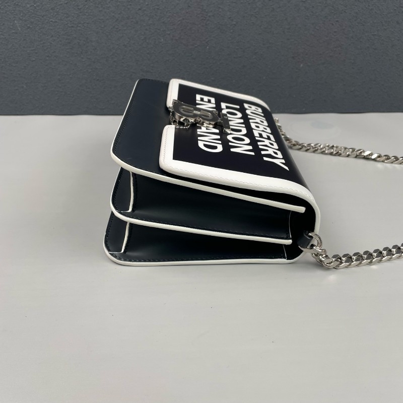 Burberry印花鏈條單肩斜挎拼色翻蓋郵差包-3