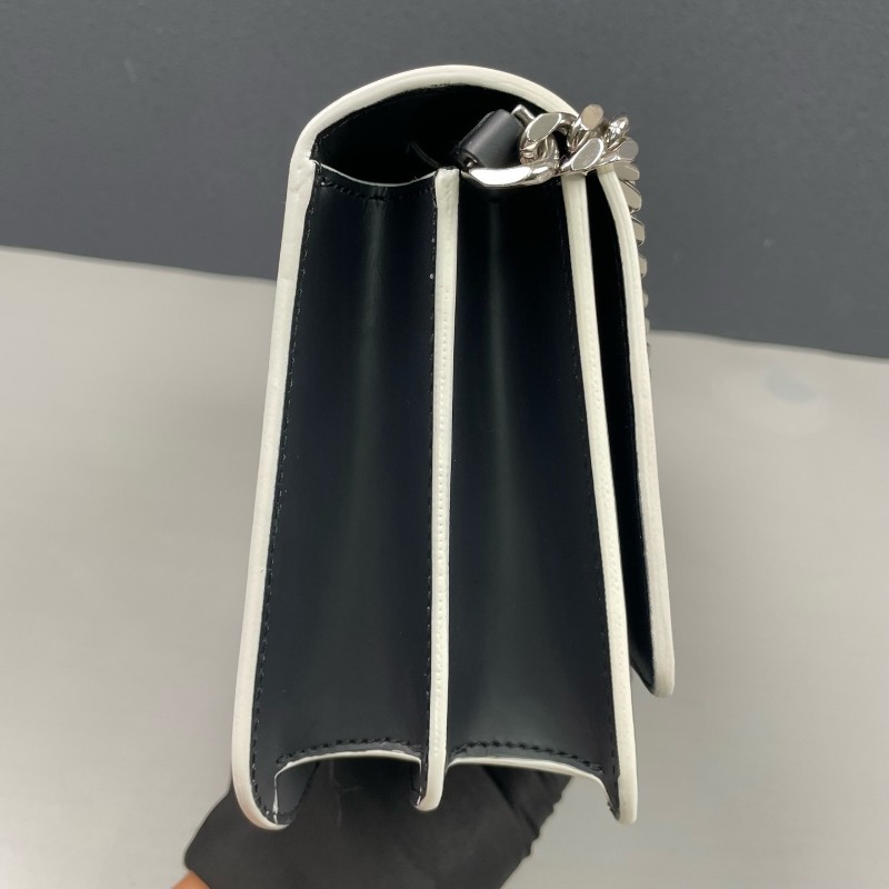 Burberry印花鏈條單肩斜挎拼色翻蓋郵差包-12