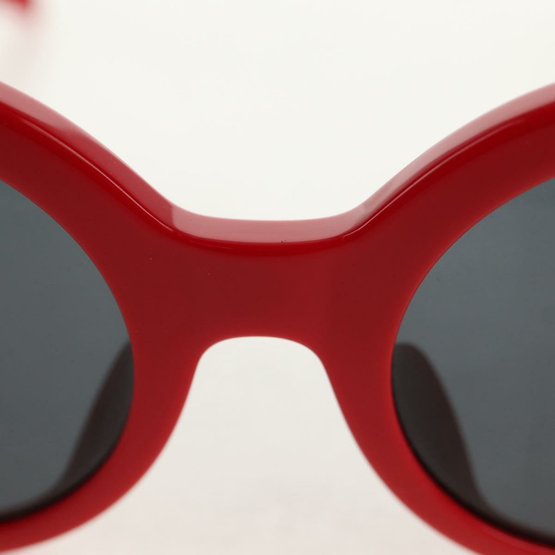 【日本直送】路易威登 LV × Supreme 聯名款太陽眼鏡，紅色塑膠鏡框，LV 正品，貨號 128513M-5