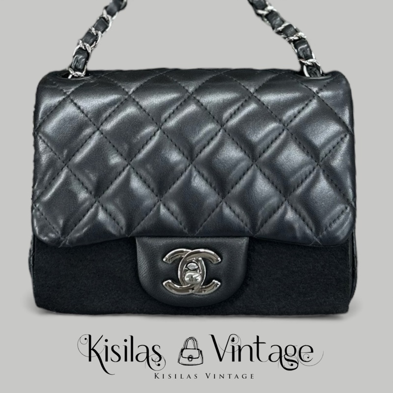 Chanel Lambskin square 羊皮方胖-0