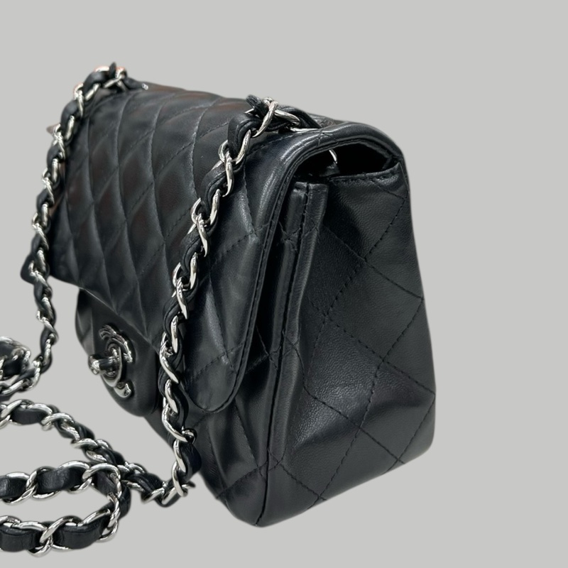 Chanel Lambskin square 羊皮方胖-2