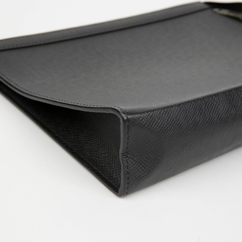 LOUIS VUITTON M30450 Pochette Voyage 手拿包-9